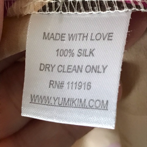 Yumi Kim Silk Floral Wrap Blouse size Medium - Picture 4 of 5